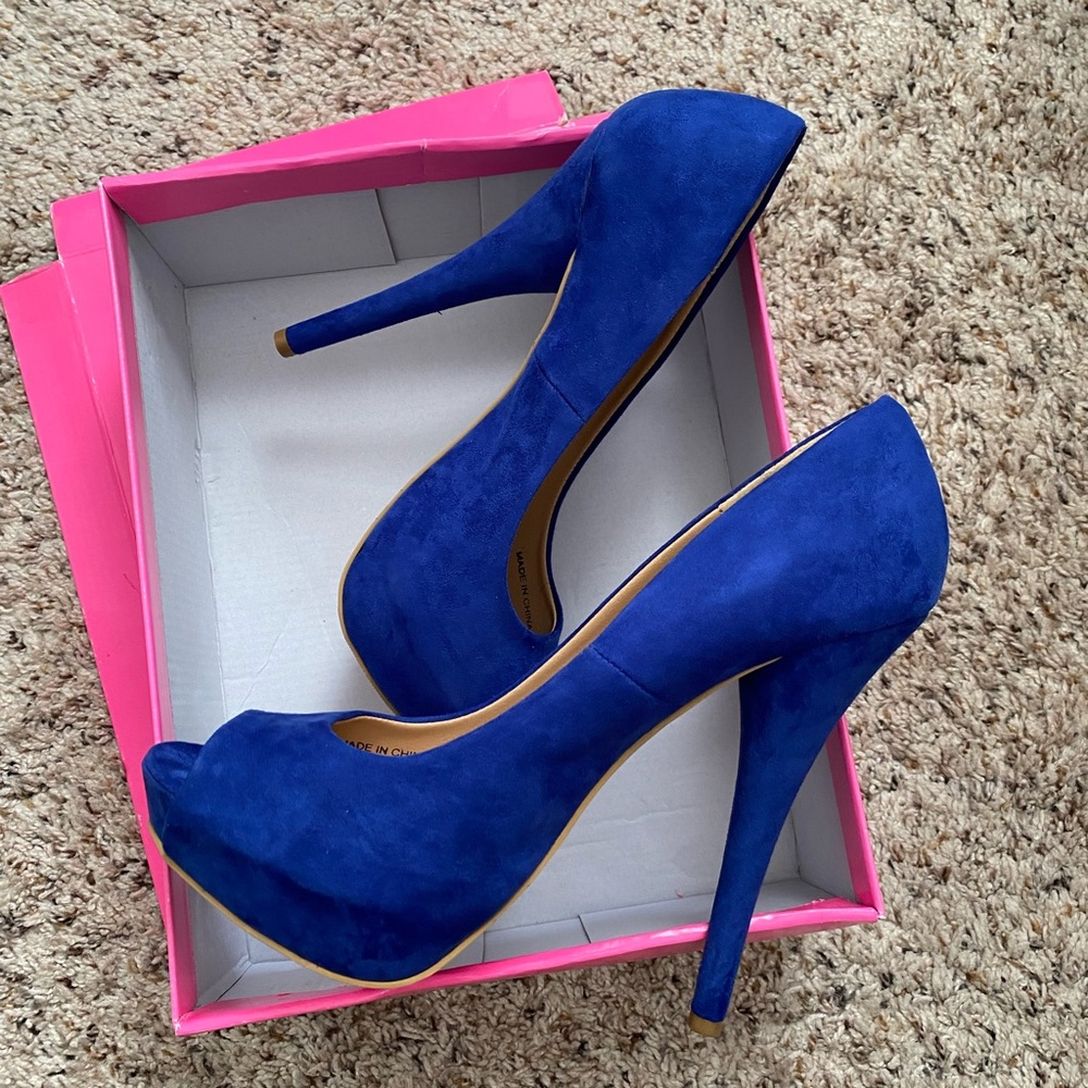 Brand New Forever 21 Blue Suede Pumps